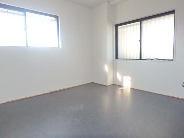 メゾンドール萩の物件内観写真